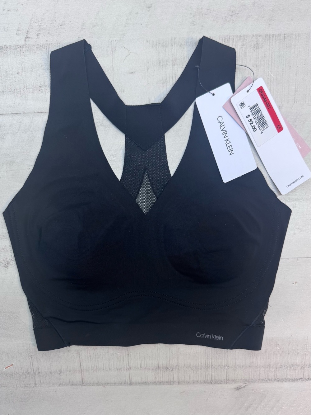 Calvin Klein CK Invisible Comfort seamless lift mesh bralette
QF6546. Black XS